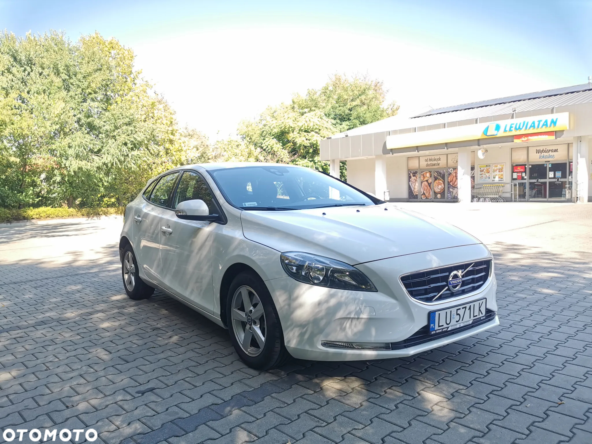 Volvo V40 D3 Kinetic - 2