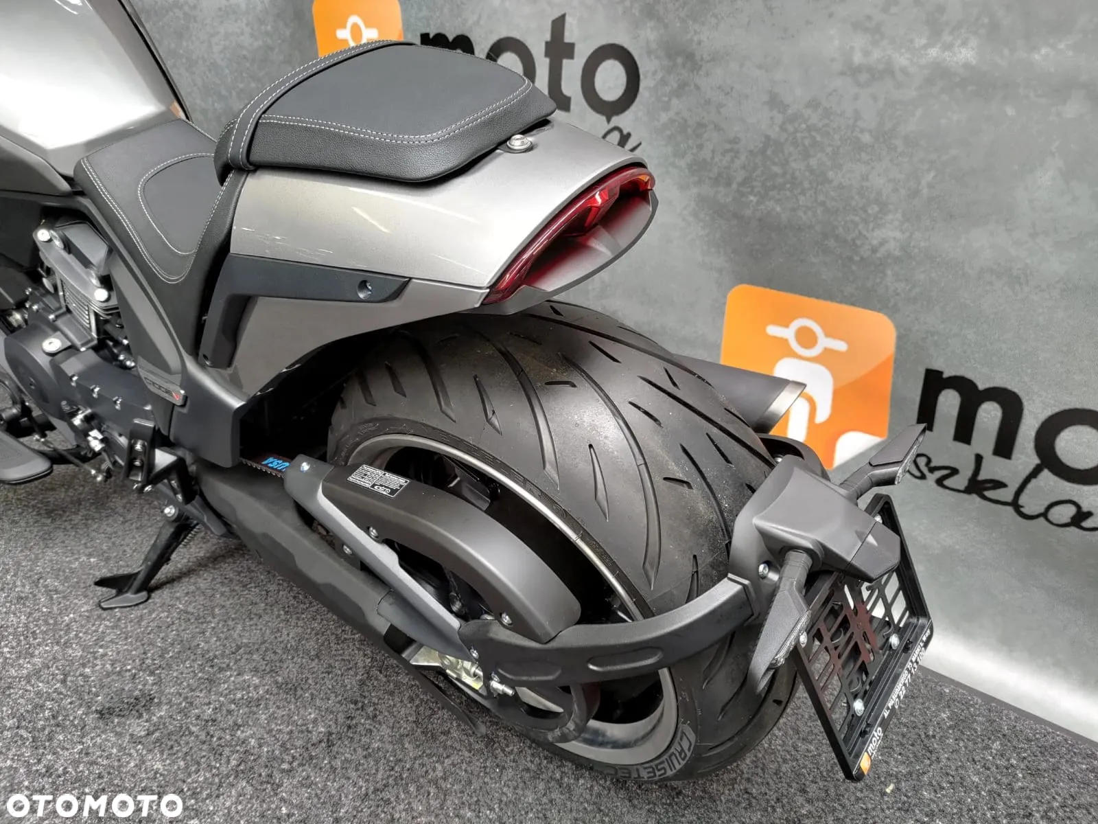 Morbidelli C1002V - 17