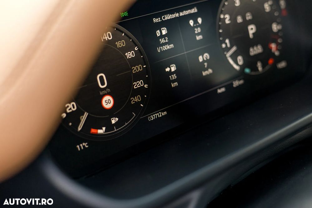 Land Rover Defender 110 3.0 P400 MHEV X - 24