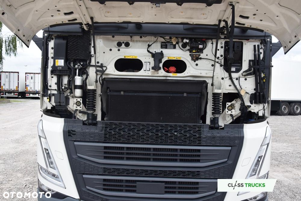 Volvo FH 500 Globetrotter XL Adaptive Cruise Control - 18