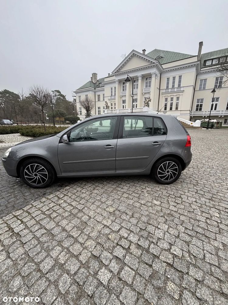 Volkswagen Golf 1.6 Comfortline - 2