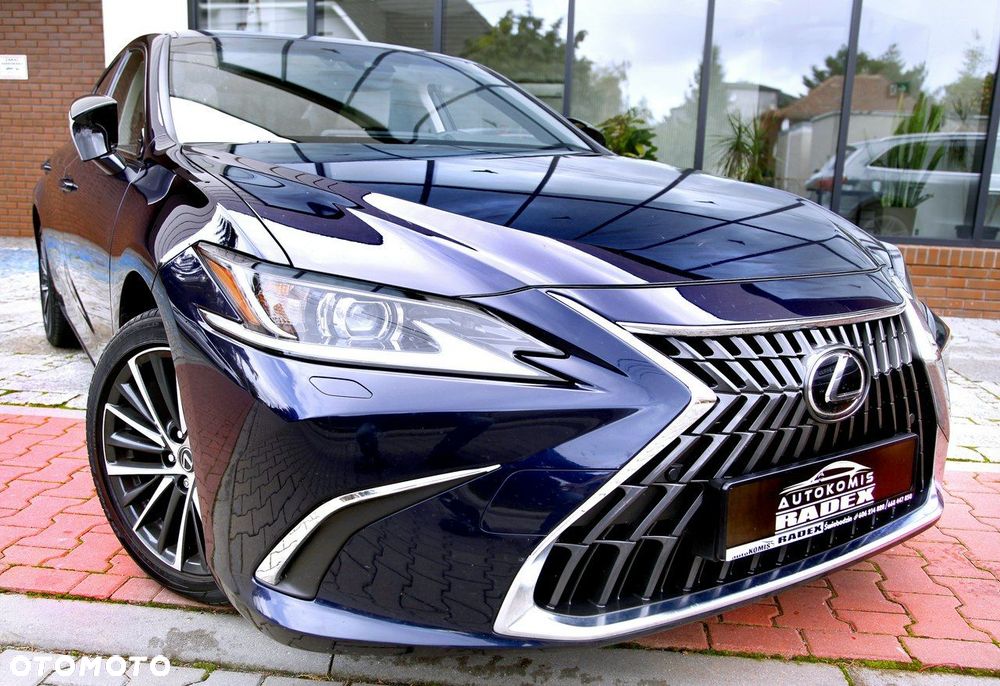 Lexus ES - 2