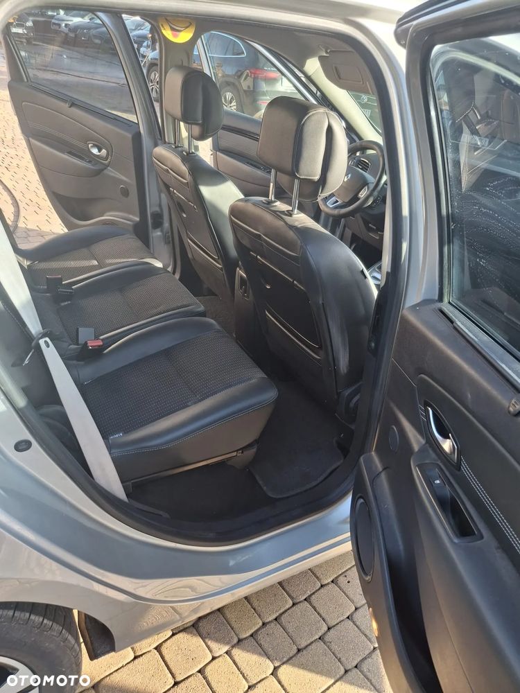 Renault Scenic - 16