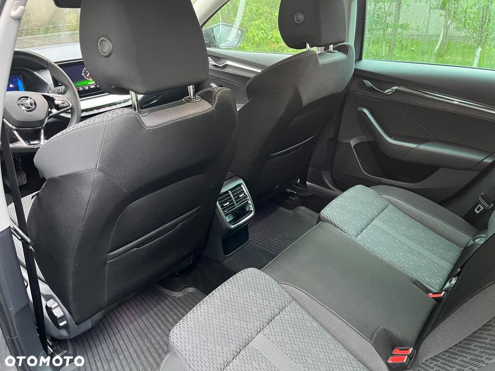 Skoda Octavia 2.0 TDI Style DSG - 2
