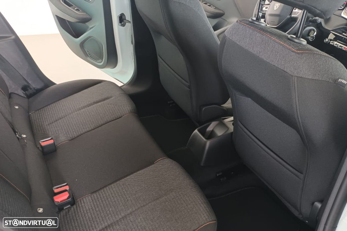 Peugeot 208 1.2 PureTech Style - 14