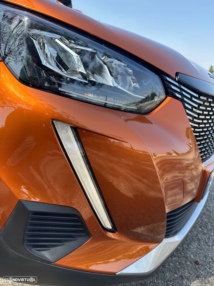 Peugeot 2008 PureTech 130 EAT8 Allure - 28