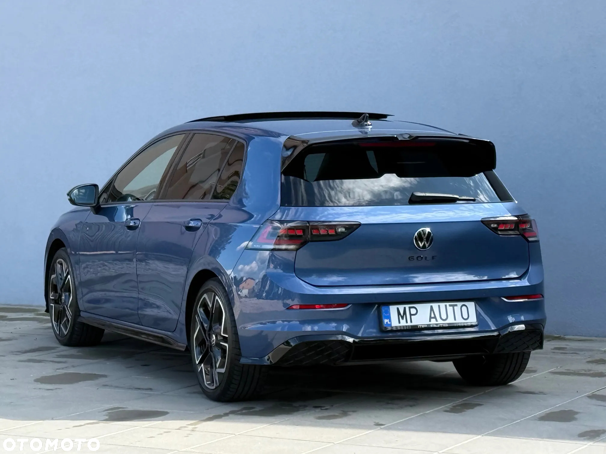 Volkswagen Golf - 4