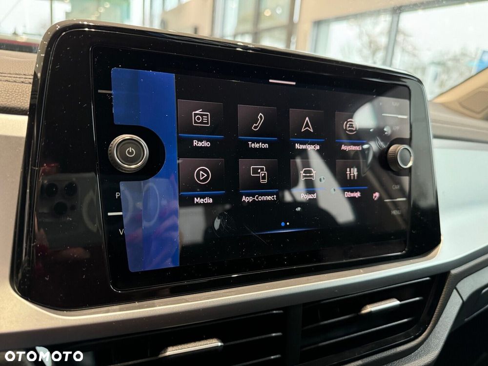 Volkswagen T-Roc - 14