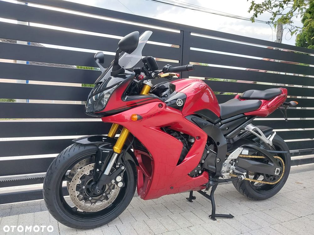 Yamaha FZ - 4