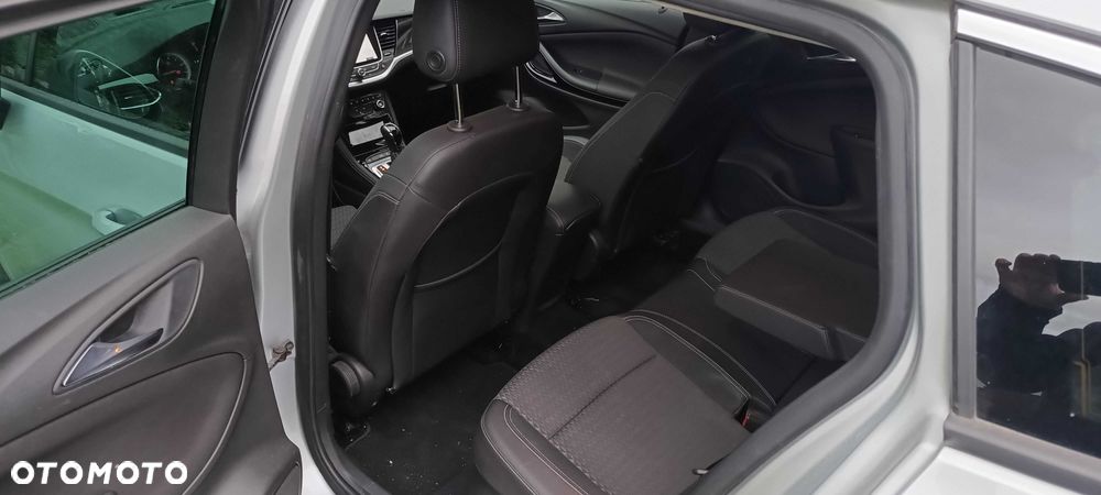 Opel Astra - 8