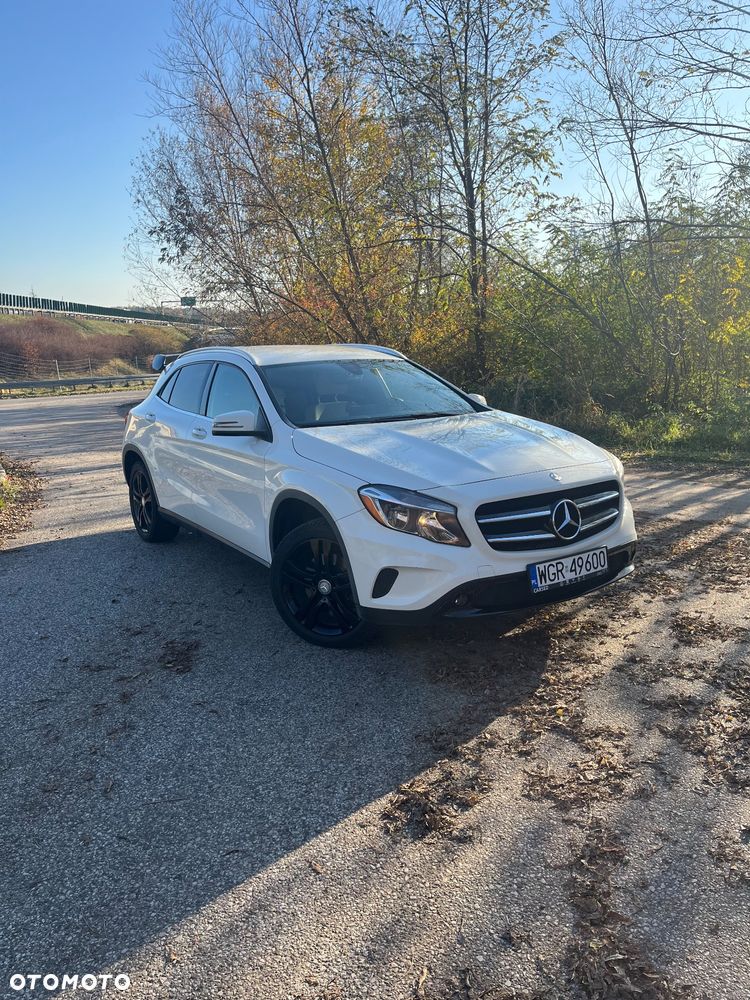 Mercedes-Benz GLA - 5