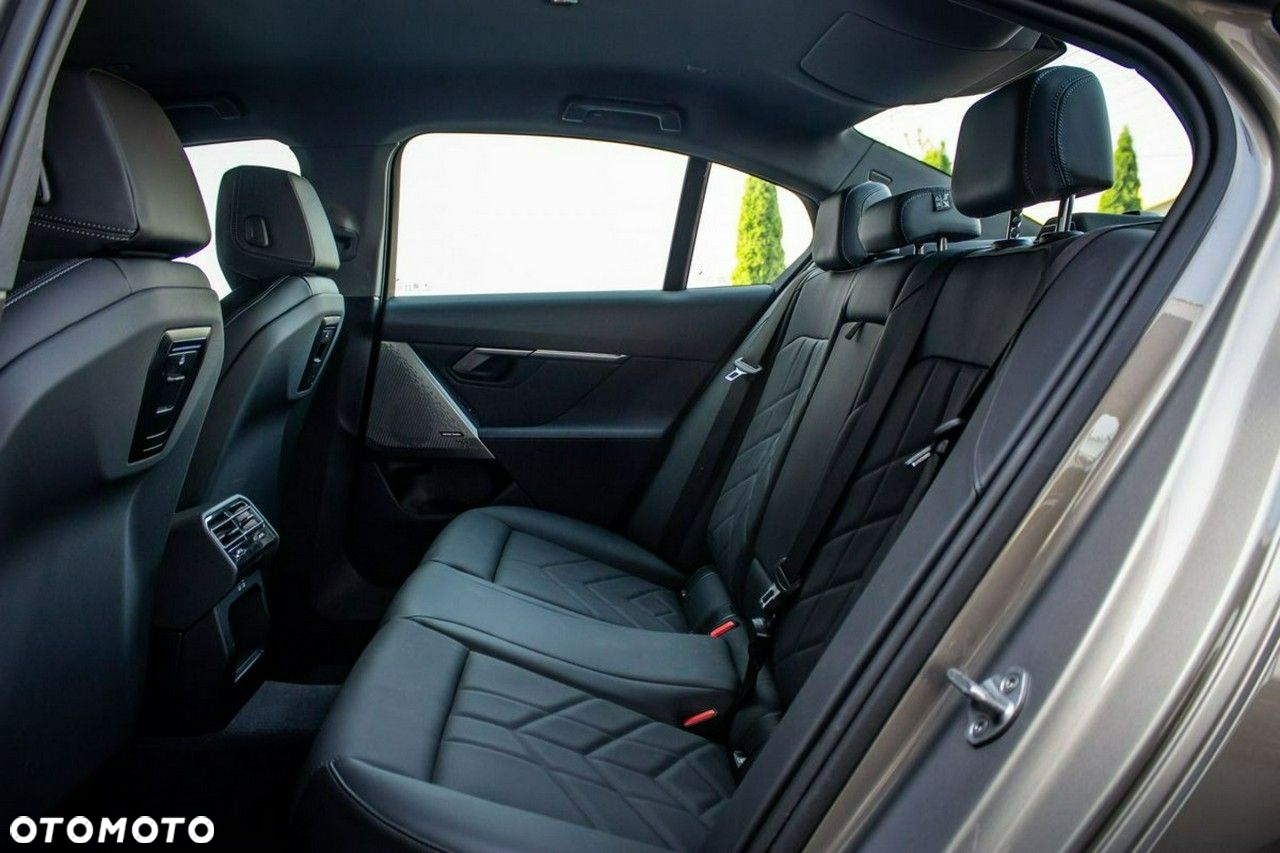 BMW Seria 5 - 19