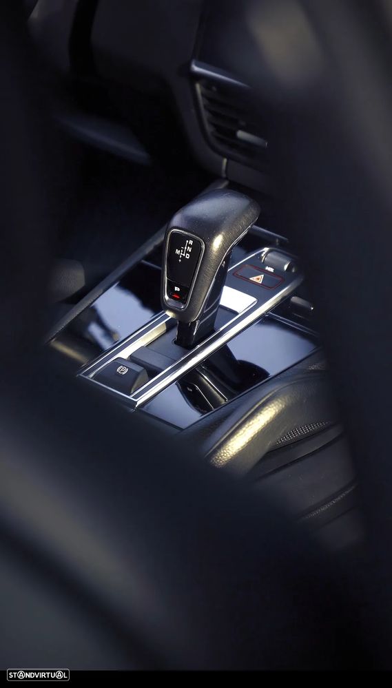 Porsche Cayenne Coupé E-Hybrid Tiptronic S Platinum Edition - 33