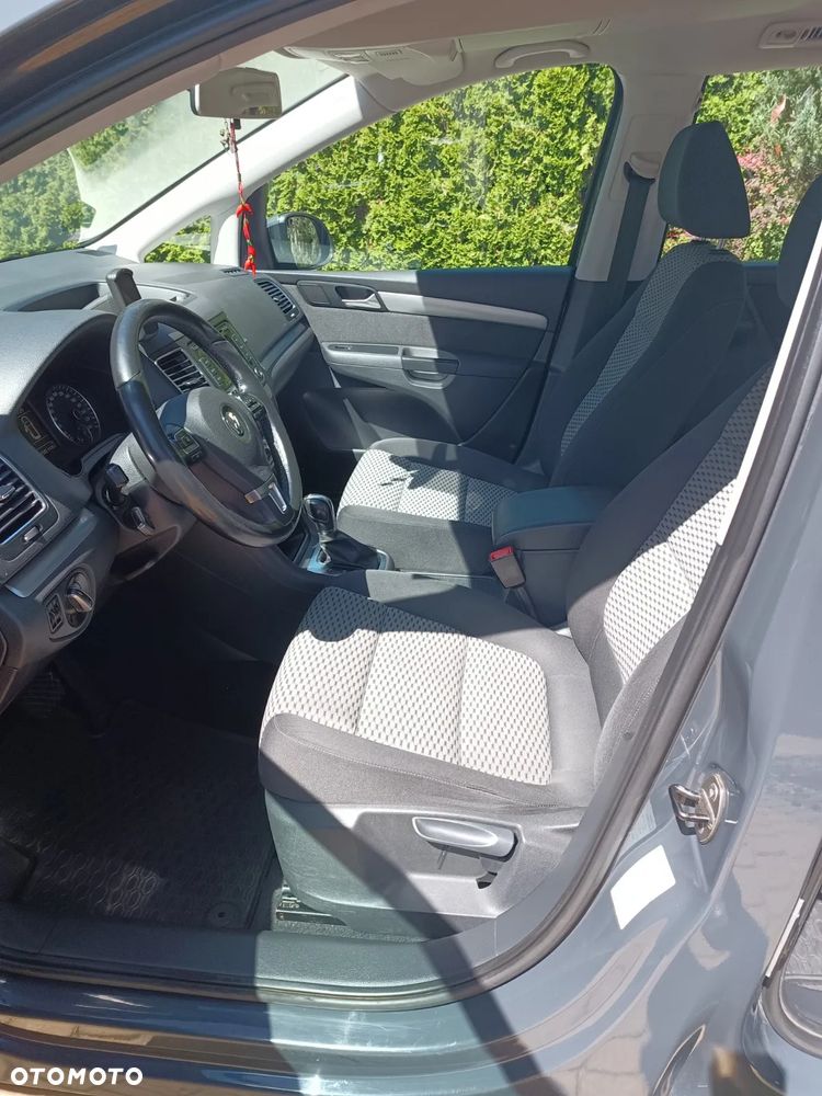 Volkswagen Sharan 2.0 TDI Comfortline DSG - 10