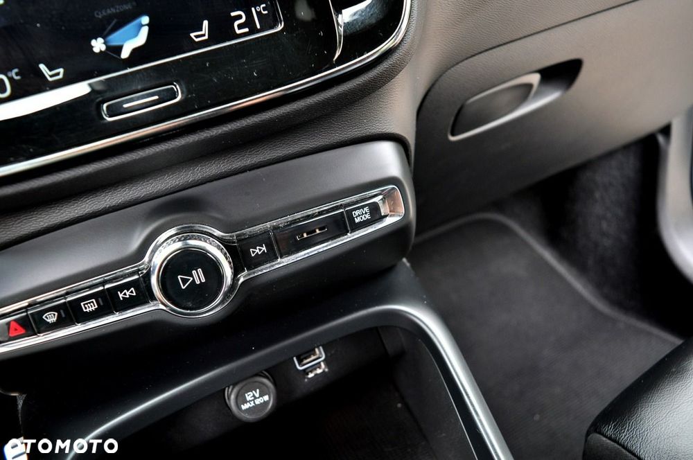 Volvo XC 40 - 16