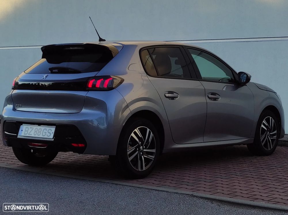 Peugeot 208 1.2 PureTech Allure Pack EAT8 - 10