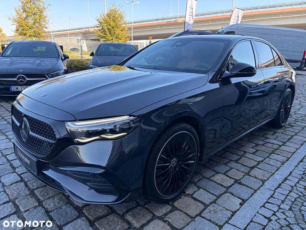 Mercedes-Benz Klasa E 220 d mHEV 4-Matic AMG 9G-Tronic - 3