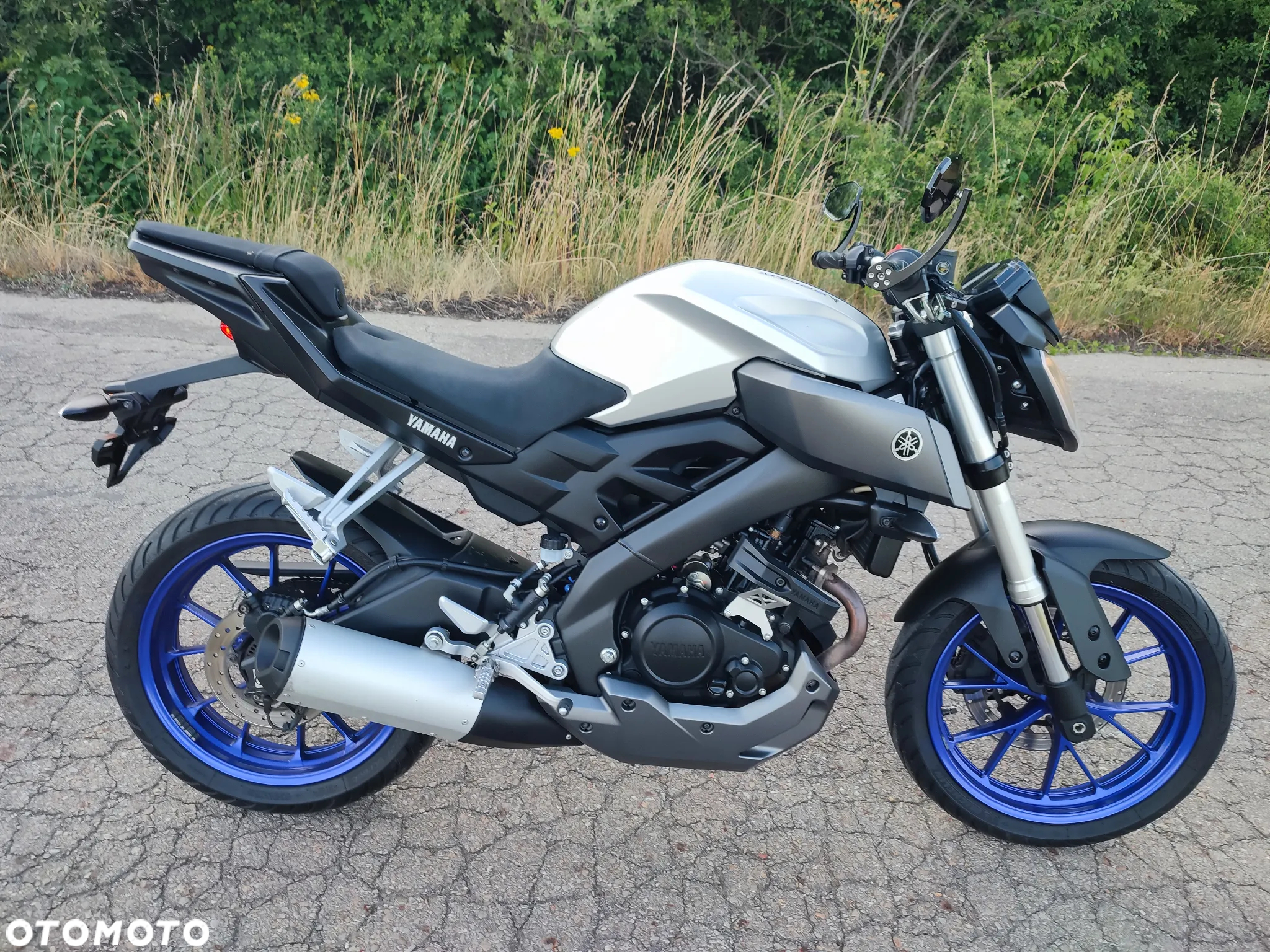 Yamaha MT - 5