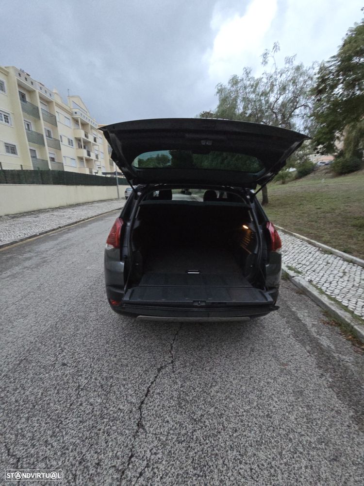 Peugeot 3008 1.6 HDi Style - 27