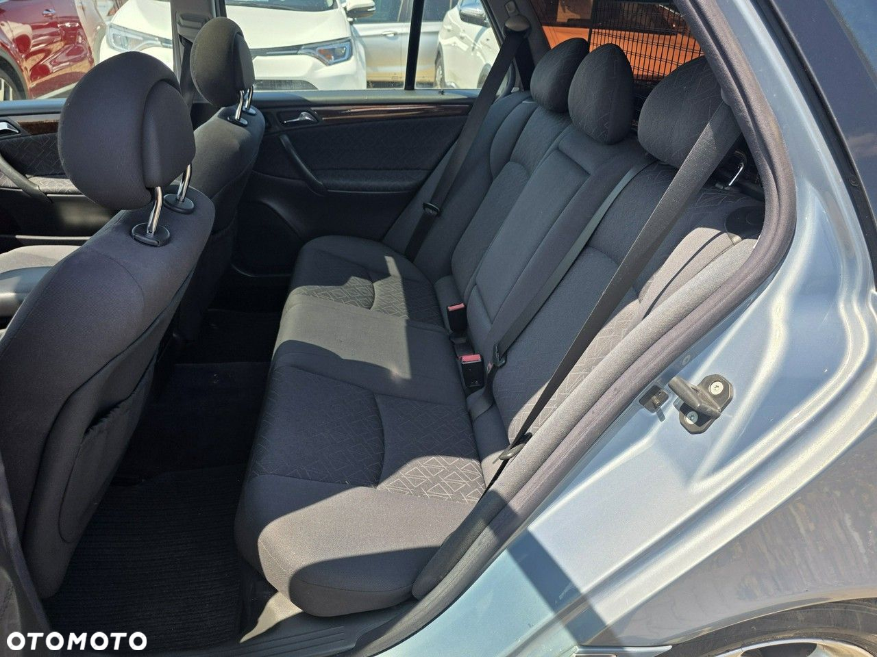 Mercedes-Benz Klasa C 180 T Kompressor Automatik Avantgarde - 16