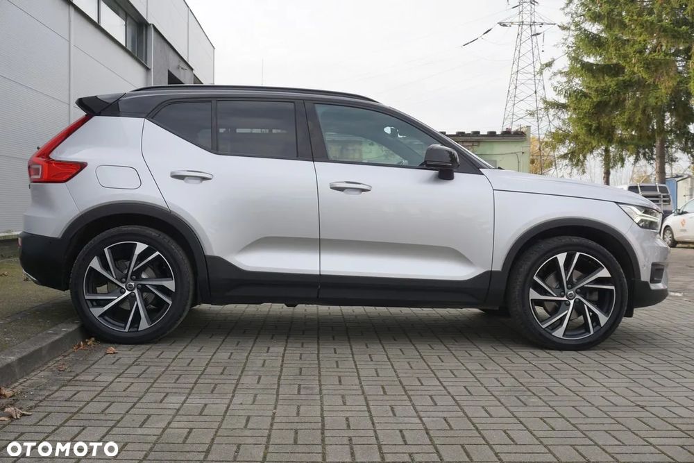 Volvo XC 40 D4 AWD Geartronic R-Design - 15