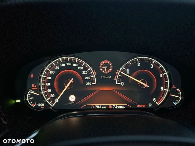 BMW Seria 7 740d xDrive - 24