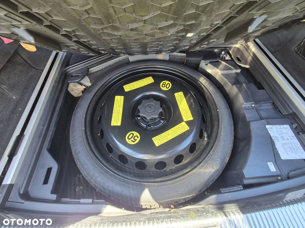 Audi A6 Avant 2.0 TDI ultra S tronic - 9