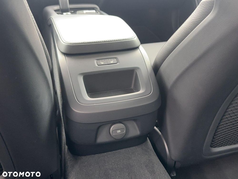 Volvo S90 - 24