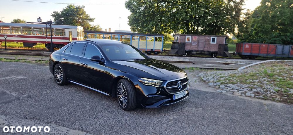 Mercedes-Benz Klasa E 220 d mHEV AMG 9G-Tronic - 3