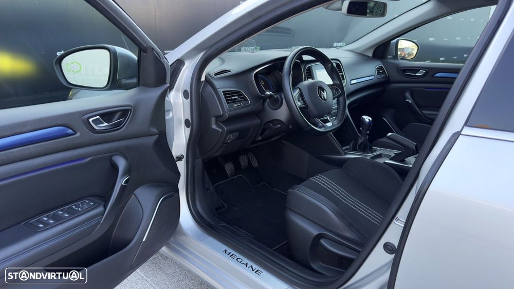 Renault Mégane Sport Tourer 1.5 dCi GT Line SS - 9