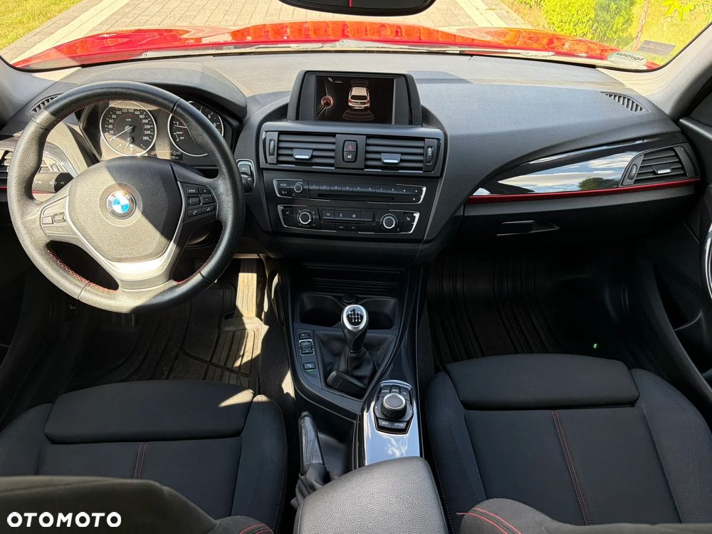 BMW Seria 1 114i Sport Line - 34