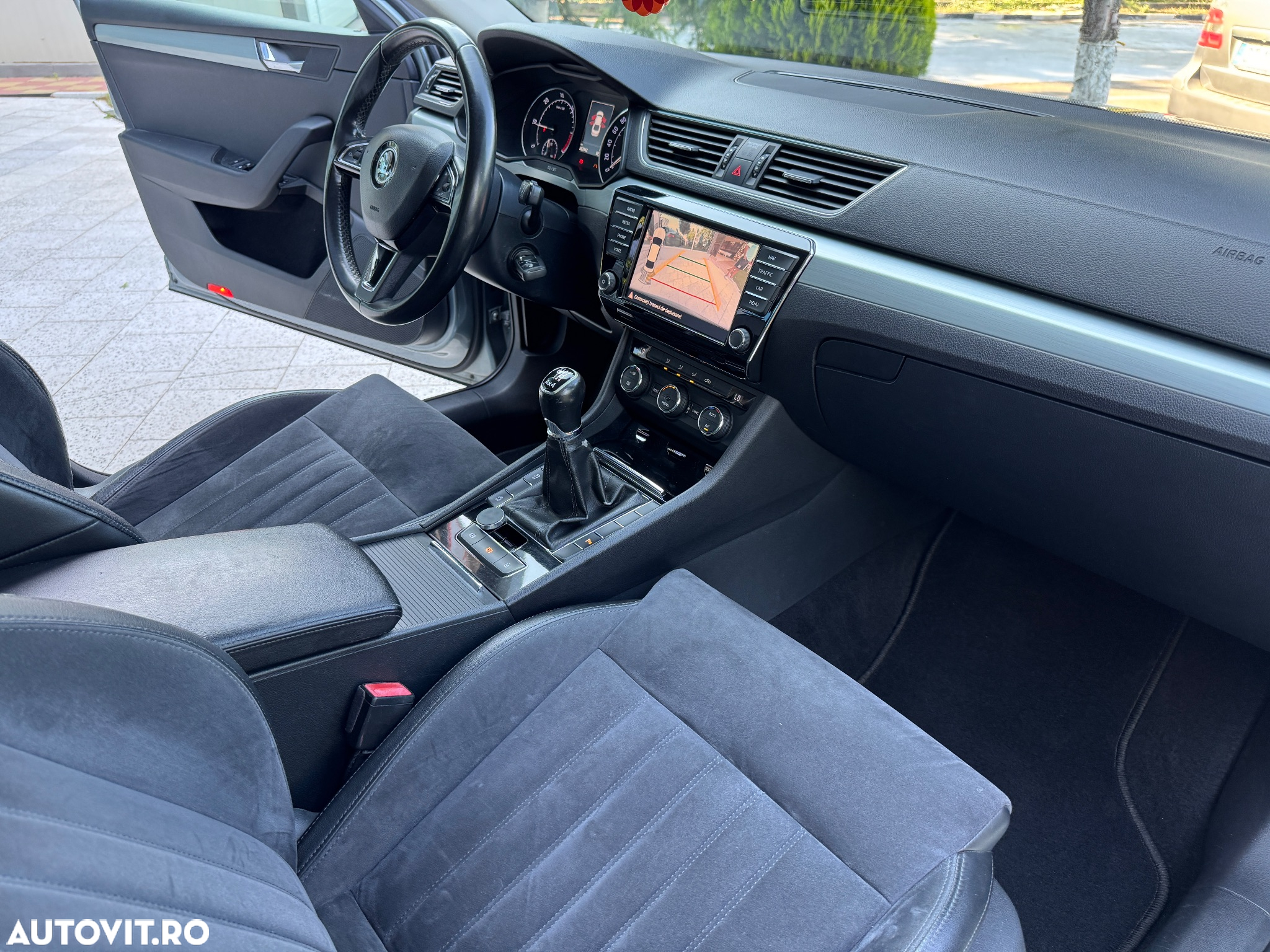 Skoda Superb 2.0 TDI 4x4 Active - 7