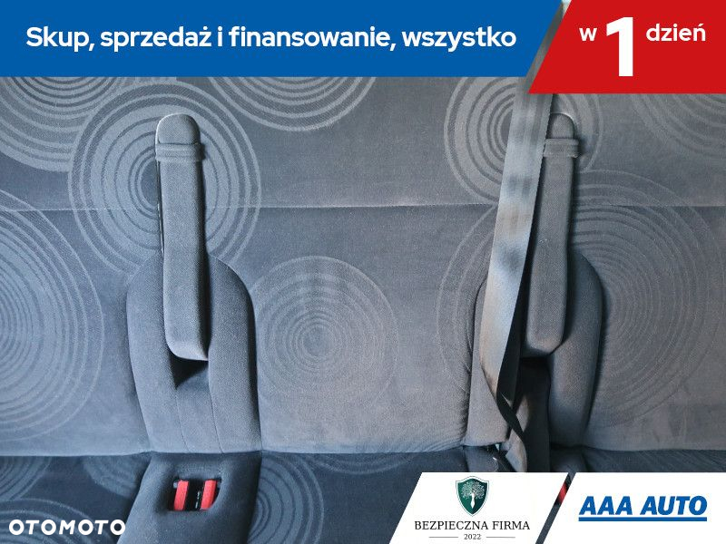Renault Trafic - 17