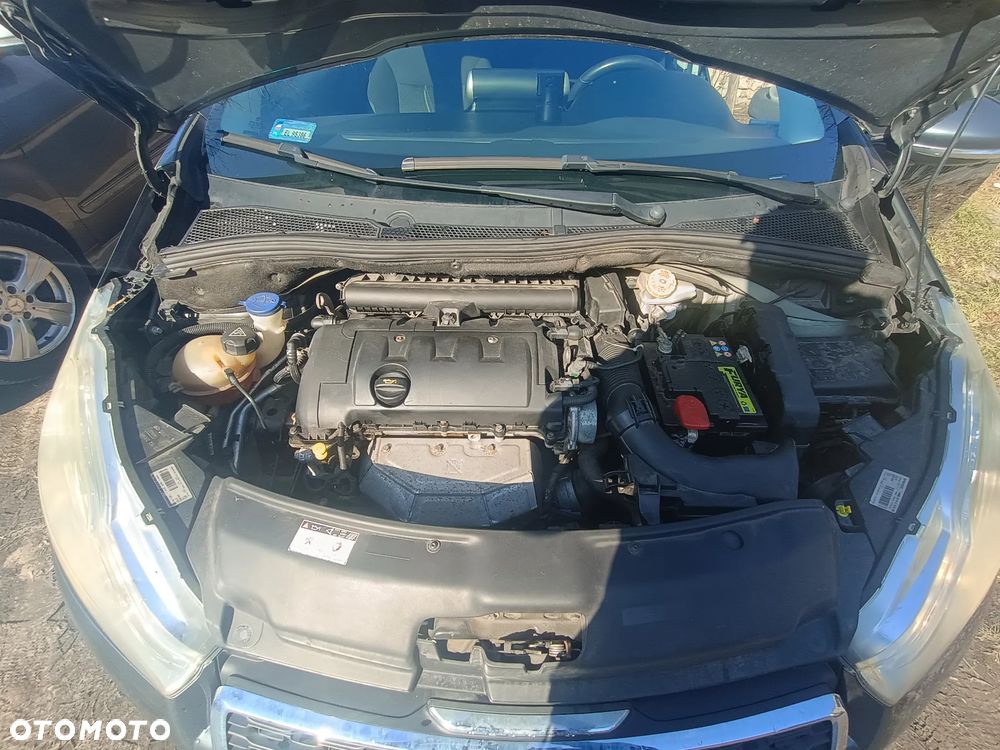 Peugeot 208 1.4 VTi Access - 6