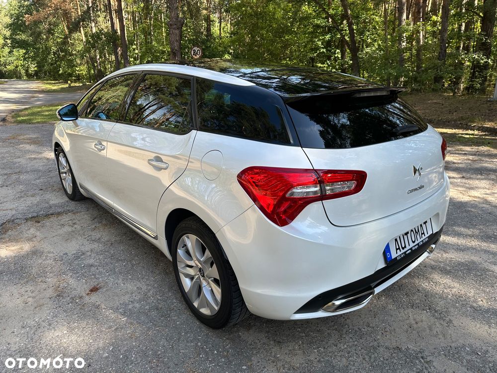 Citroën DS5 THP 155 SoChic - 36