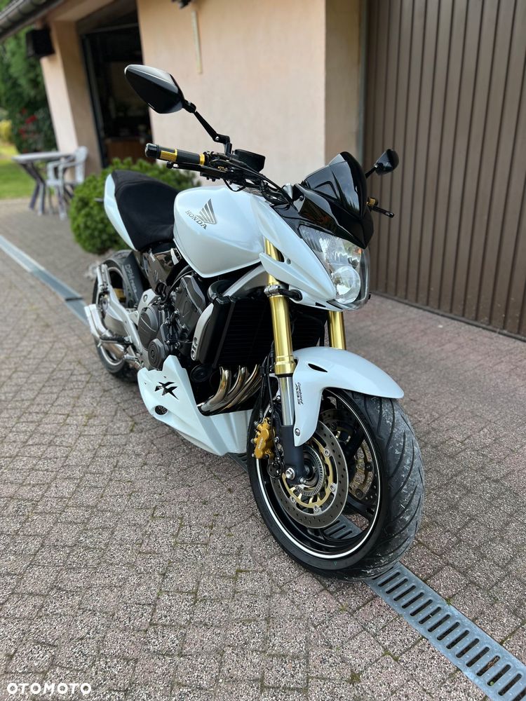 Honda Hornet - 8