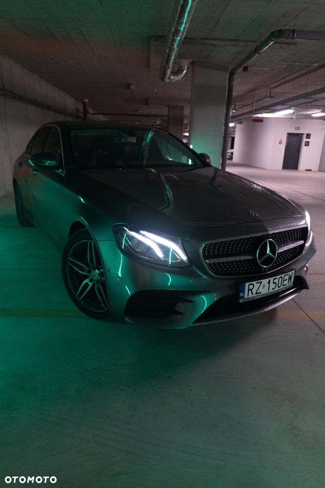 Mercedes-Benz Klasa E 220 d Business Edition 9G-TRONIC - 5