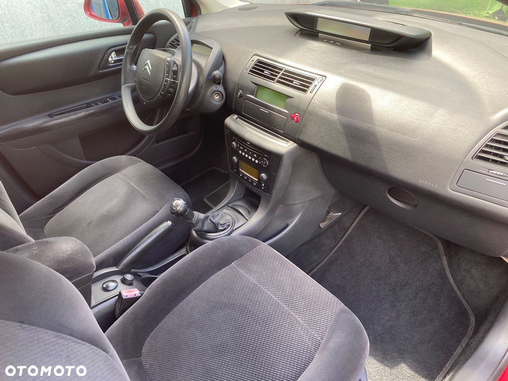 Citroën C4 1.6 16V Exclusive - 33