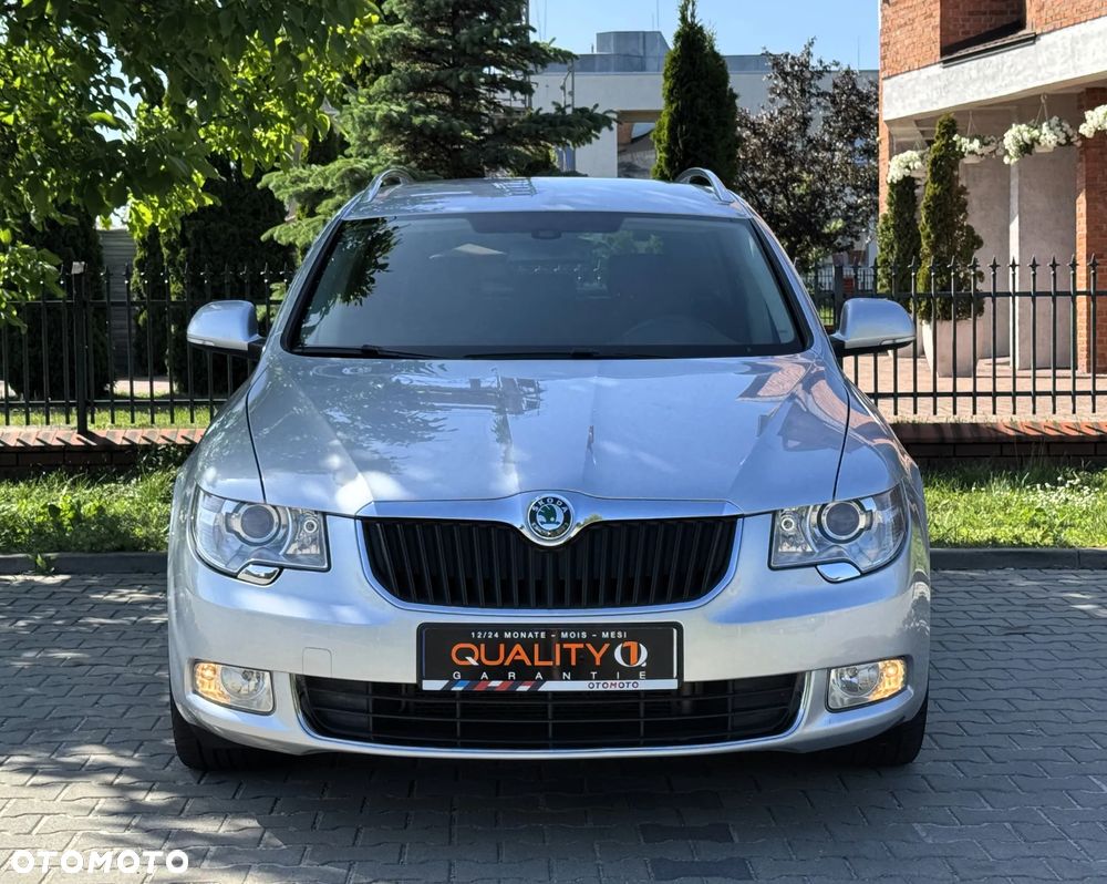 Skoda Superb 3.6 V6 4x4 DSG Elegance - 3