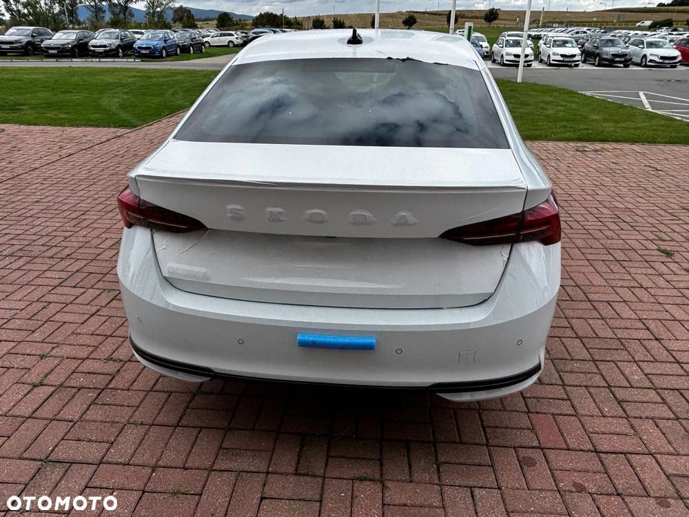 Skoda Octavia - 8