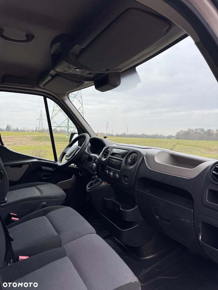 Renault Master - 15
