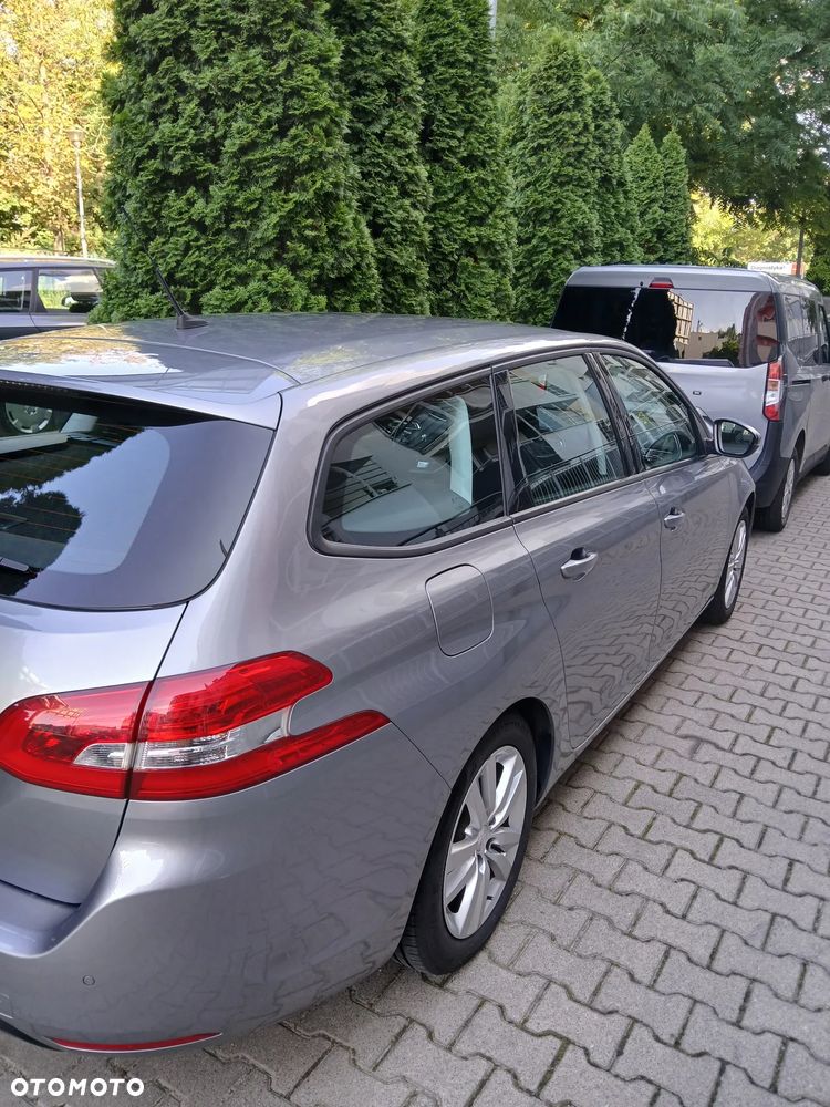 Peugeot 308 1.5 BlueHDi Allure S&S - 6
