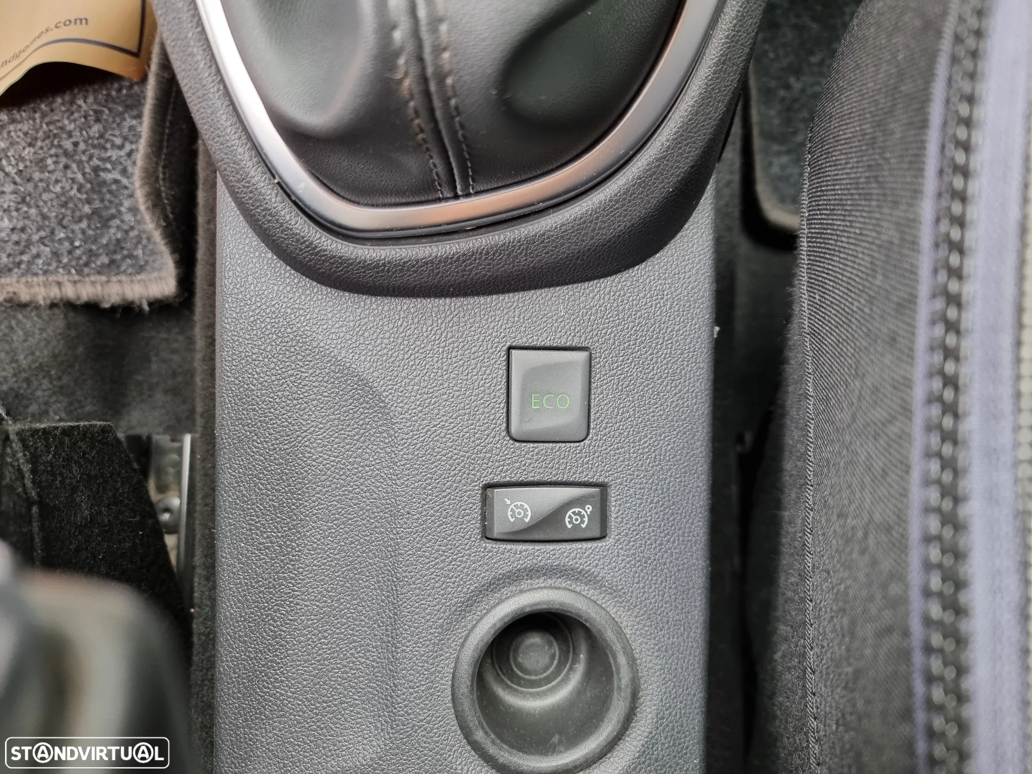 Renault Captur 1.5 dCi Exclusive - 16