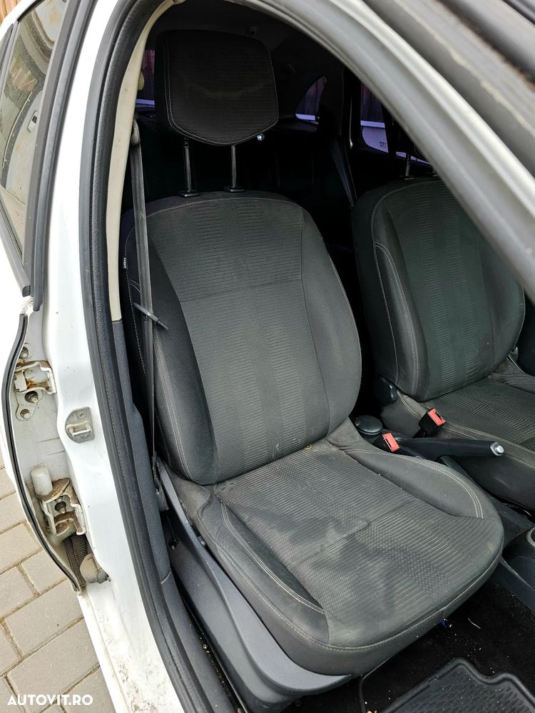 Renault Clio - 20