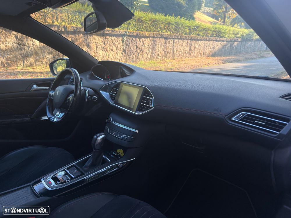 Peugeot 308 BlueHDi FAP 180 EAT8 Stop & Start GT - 22