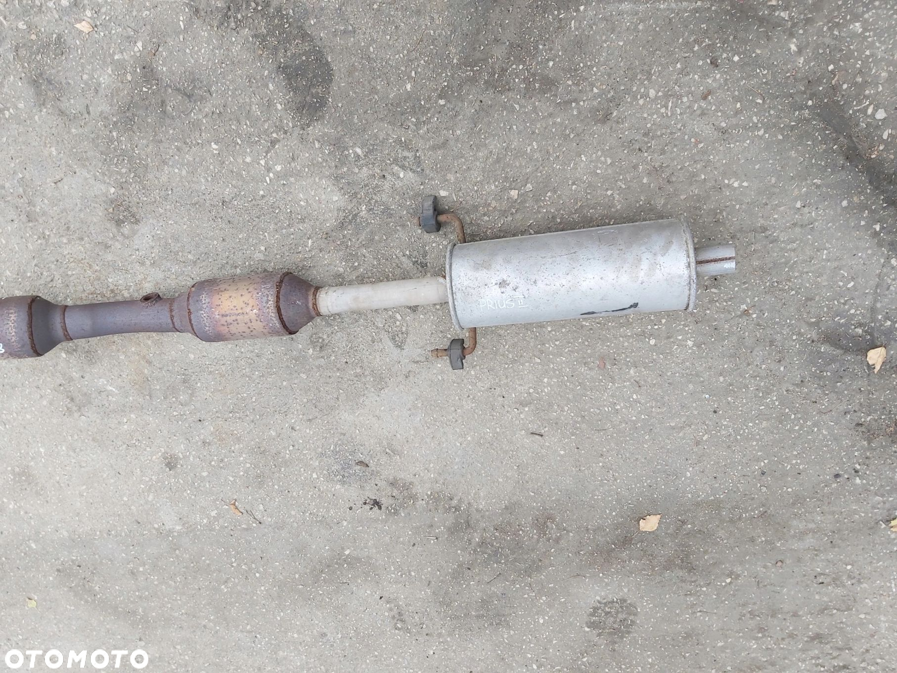 Toyota Prius II 1,5 katalizator tłumik środkowy - 3
