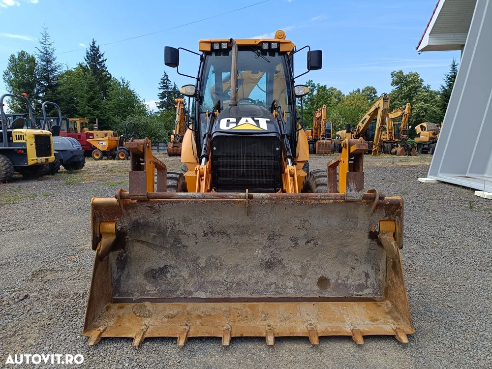 Caterpillar 428E - 9