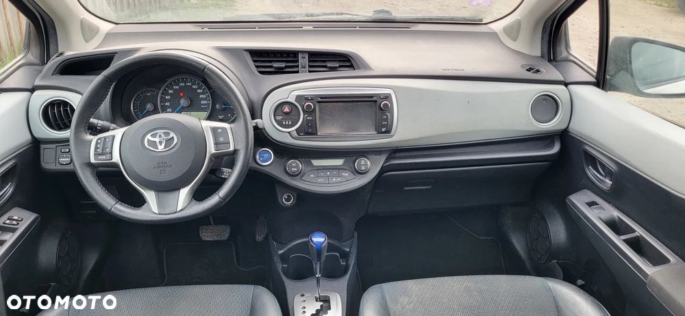 Toyota Yaris 1.5 VVT-i - 9