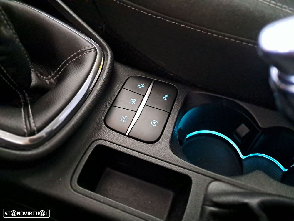 Ford Fiesta 1.0 EcoBoost Titanium - 10
