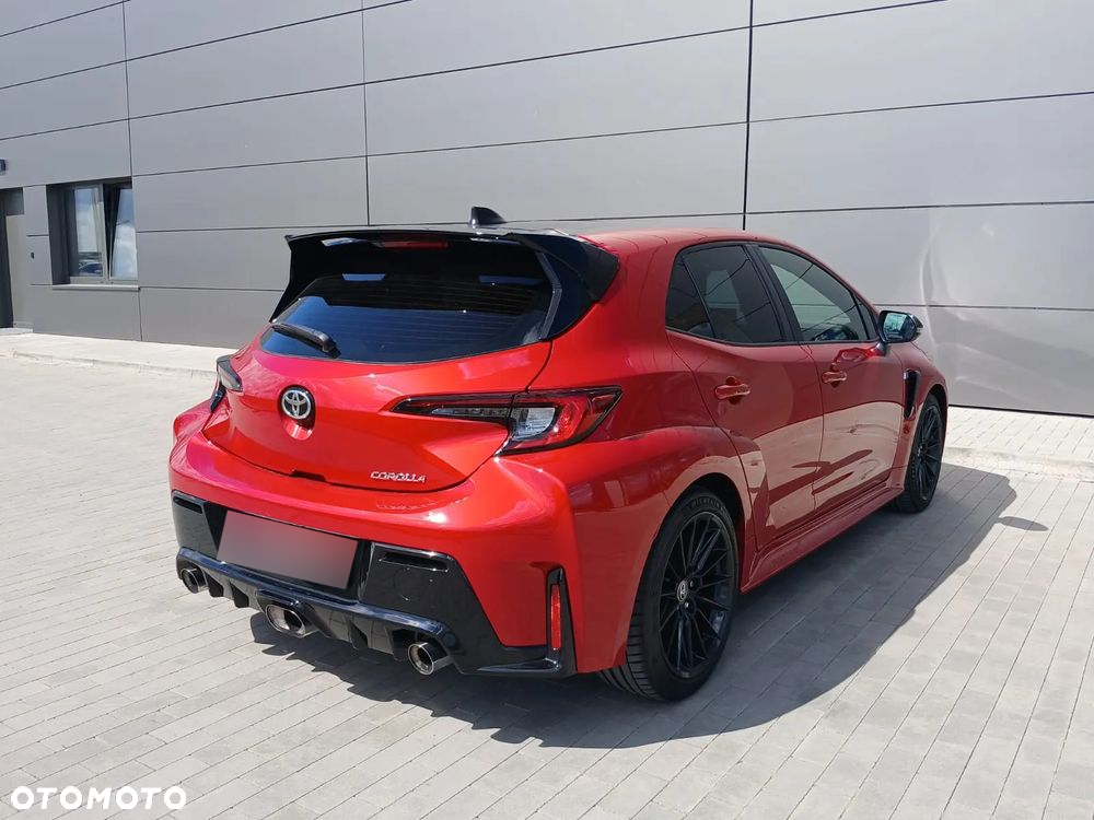 Toyota Corolla - 10